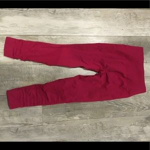 LULULEMON leggings!
